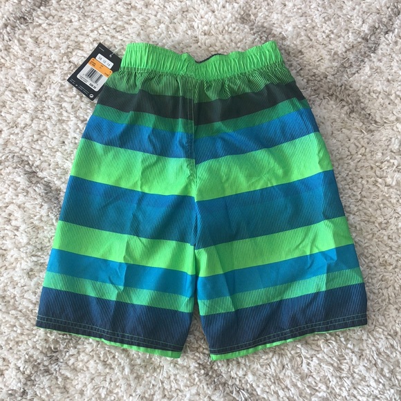 NWT Nike Boys Volley Swim Shorts / Swim Trunks Size Small - Picture 2 of 9